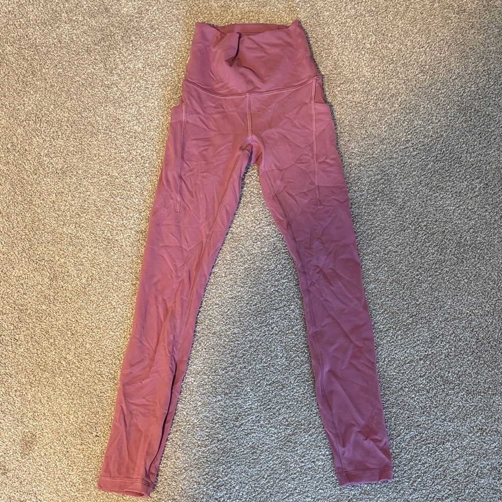 Lululemon Winder Under Cropped Leggings.